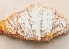 croissanter med mandel